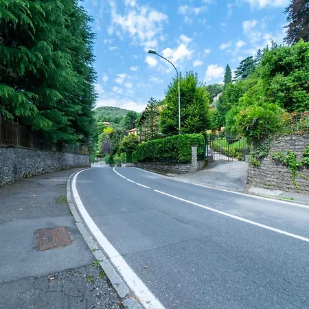 A Due Passi Dal Belvedere By Wonderful Italy Lägenhet Bellagio